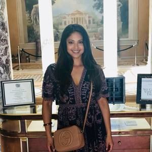 Meet your Posher, Toni